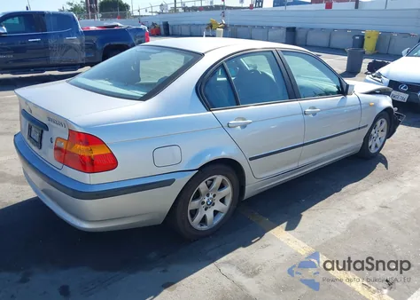 2002 BMW 325I из США, поврежденный, VIN WBAET37492NG82759